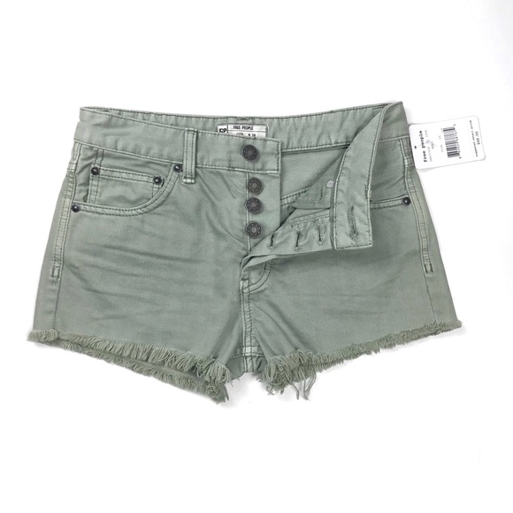 Free People Uptown Frayed Moss Shorts NEW - Picture 1 of 4